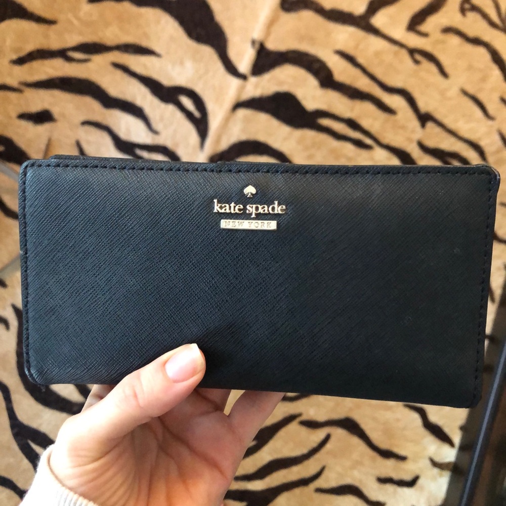 Kate Spade Bilfold wallet